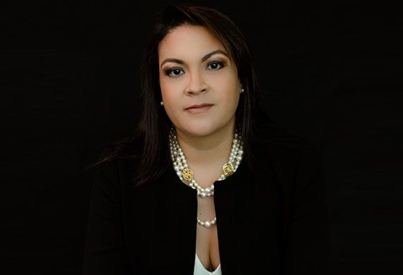 Idaliz Guiraud: Pioneering Legal Expertise In Panama
