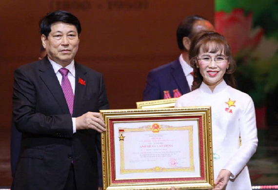 Vietnam Awards Labour Hero Title to Entrepreneur Dr. Nguyen Thi 