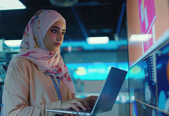 UAE Launches Global Atlaq Program for Women in Digital Trade