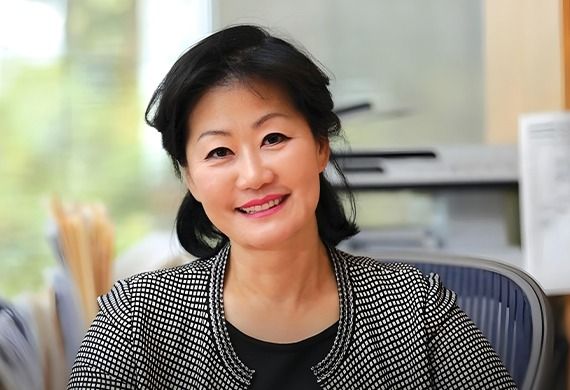 Korean-American IT Leader Thai Lee Named US's 4th Richest Woman