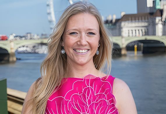 Amanda Hitchin Wins Top Honour at 2025 East of England StartUp Awards