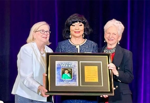 Sharon W. Reynolds Inducted into Enterprising Women Hall of Fame