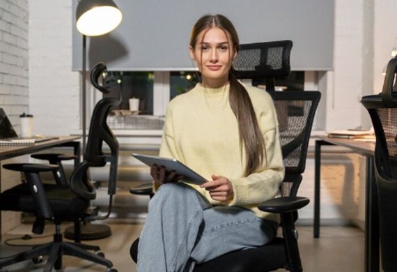 Female Leadership on the Rise: Global 500 Hits Record 6.6% Women CEOs