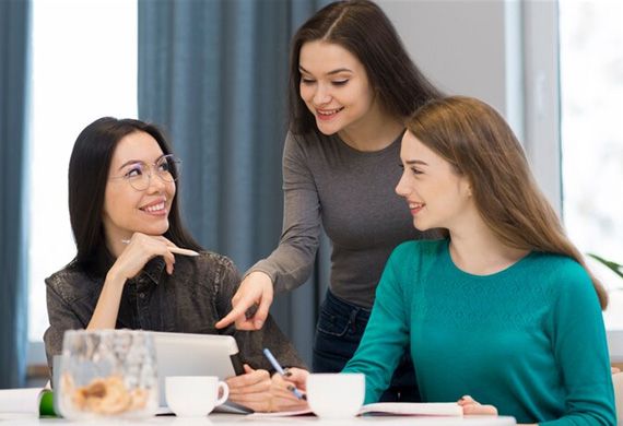 Malaysia Prioritizes Empowerment of Women in Trade & Industry