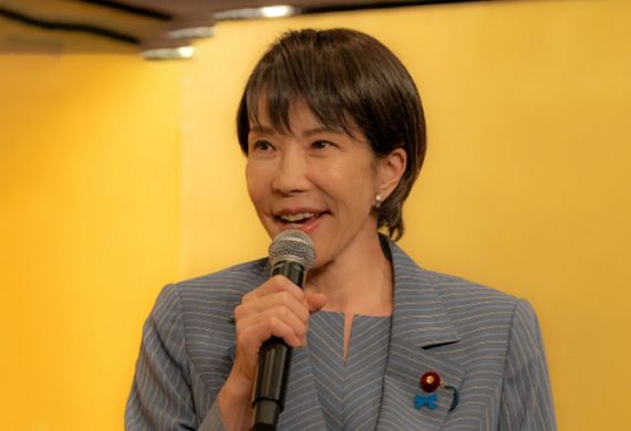 Japanese Stocks Rise as Sanae Takaichi Picked as Nation's Next PM