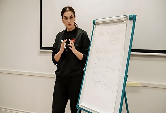 Workshop at PaintLab Highlights Trust & Compassion in Leadership